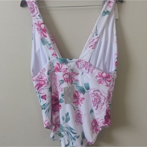 Coastal Wave One Piece  Suit Swimwear 3x - Picture 2 of 3